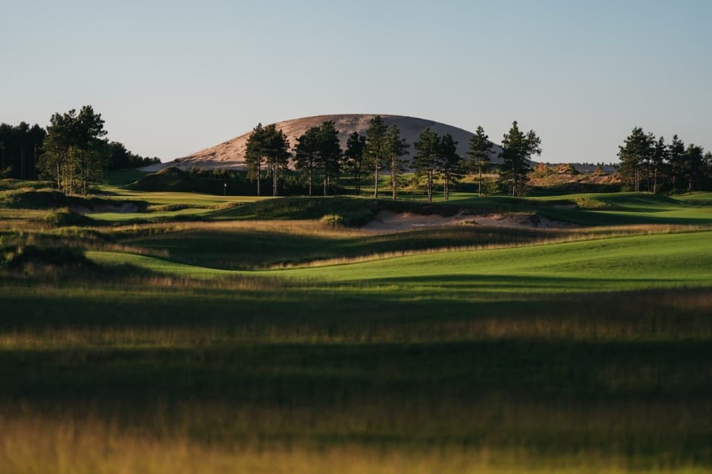 Ship Golf Clubs to Sand Valley