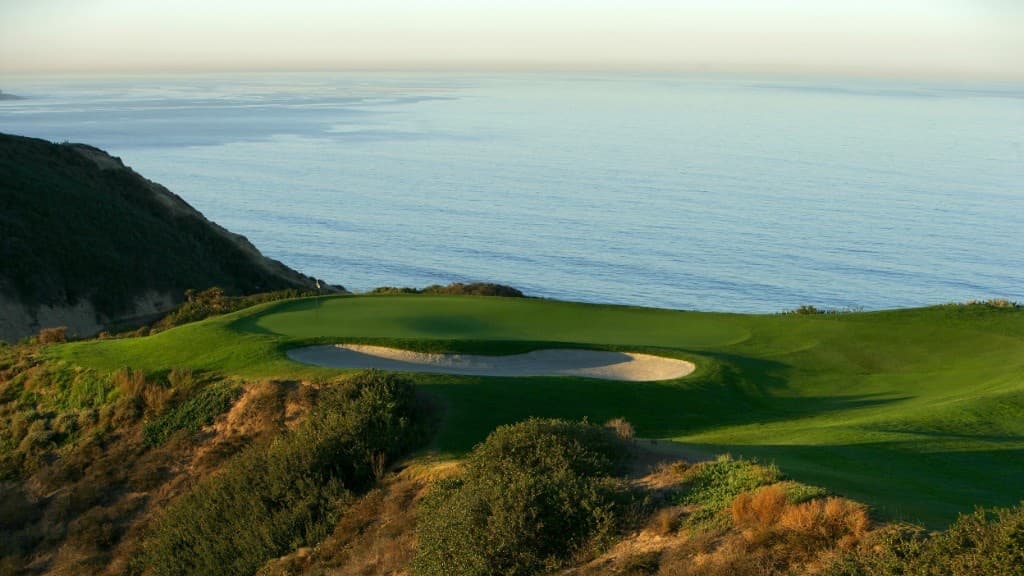 Ship Golf Clubs to Torrey Pines